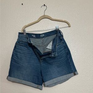 a.n.a high rise midi short 5” inseam Classic Blue Jean Shorts